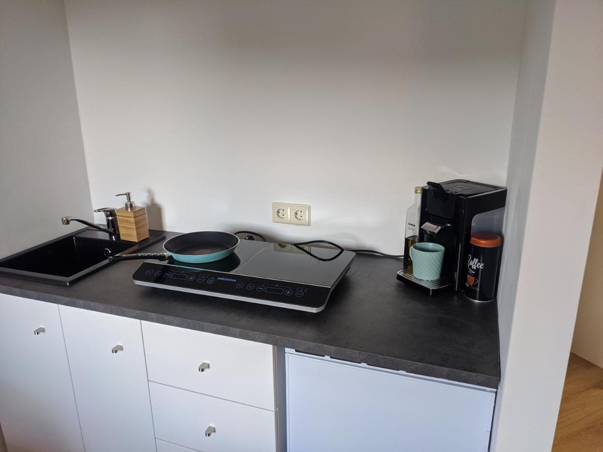 Ideales Messe Appartment 15Min Fahrtweg キルヒハイム・ウンター・テック エクステリア 写真